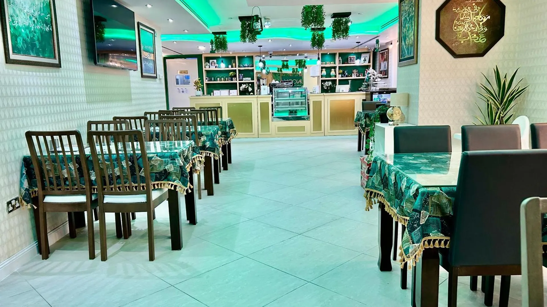 Ξενοδοχείο με διαμερίσματα Al Nakheel Hotel Apartments Αμπού Ντάμπι