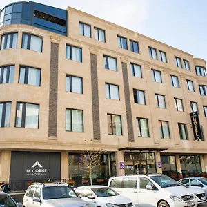 https://la-corne-hotel-baku.aboutbakuhotels.com