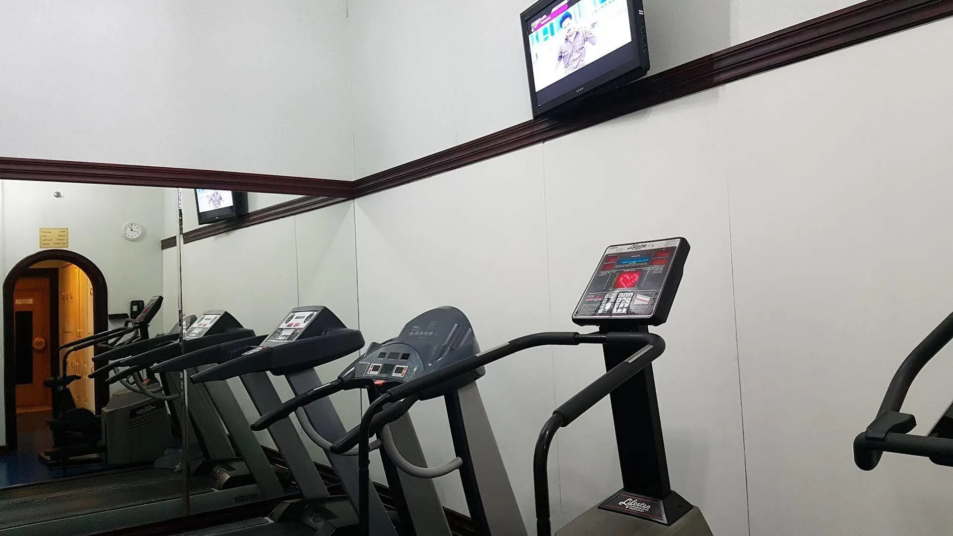 Al Nakheel Hotel Apartments Abu Dhabi 3*,